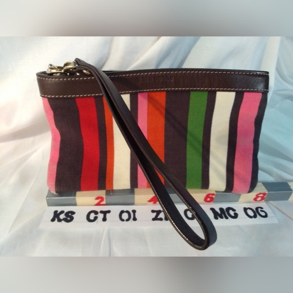 Kate Spade Wristlet Cosmetics Mini § - Picture 2 of 7
